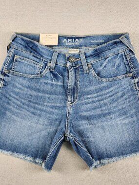 Ariat Perfect Rise Boyfriend Denim Shorts 27R NWT